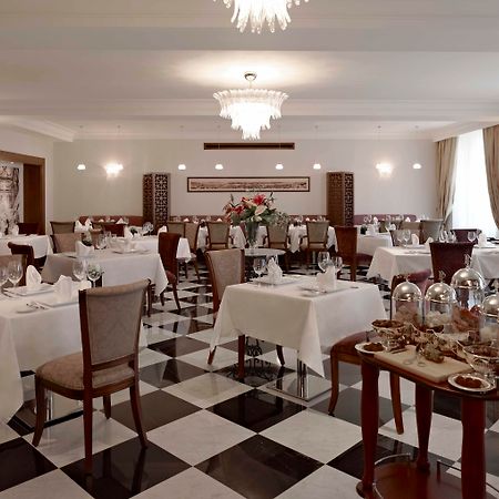 Pera Palace Hotel Provincia di Provincia di Istanbul Esterno foto Restaurant