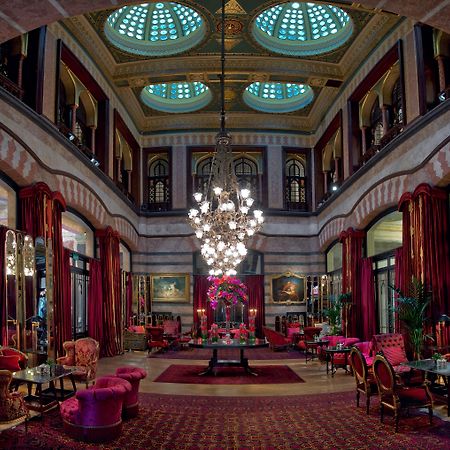 Pera Palace Hotel Provincia di Provincia di Istanbul Esterno foto The lobby of the hotel