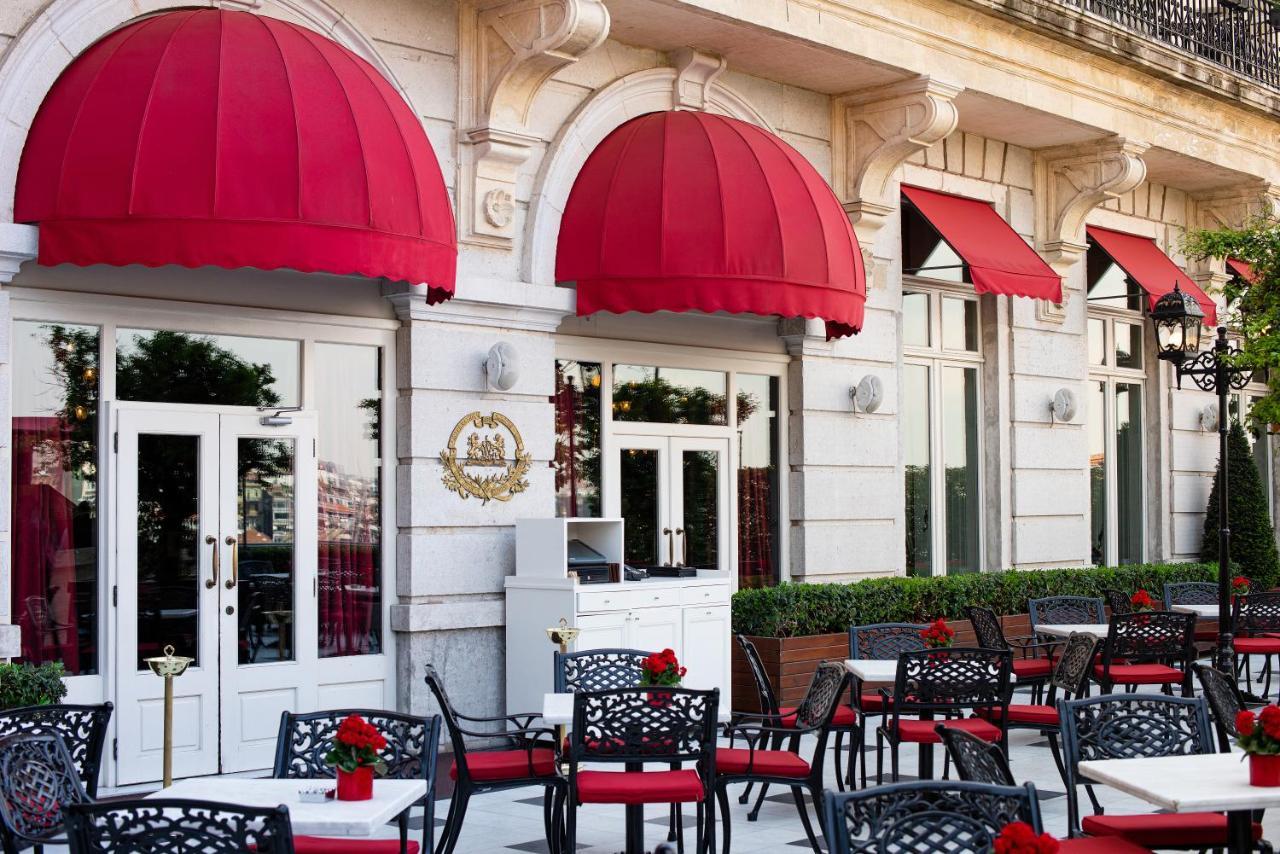 Pera Palace Hotel Provincia di Provincia di Istanbul Esterno foto Café de Paris