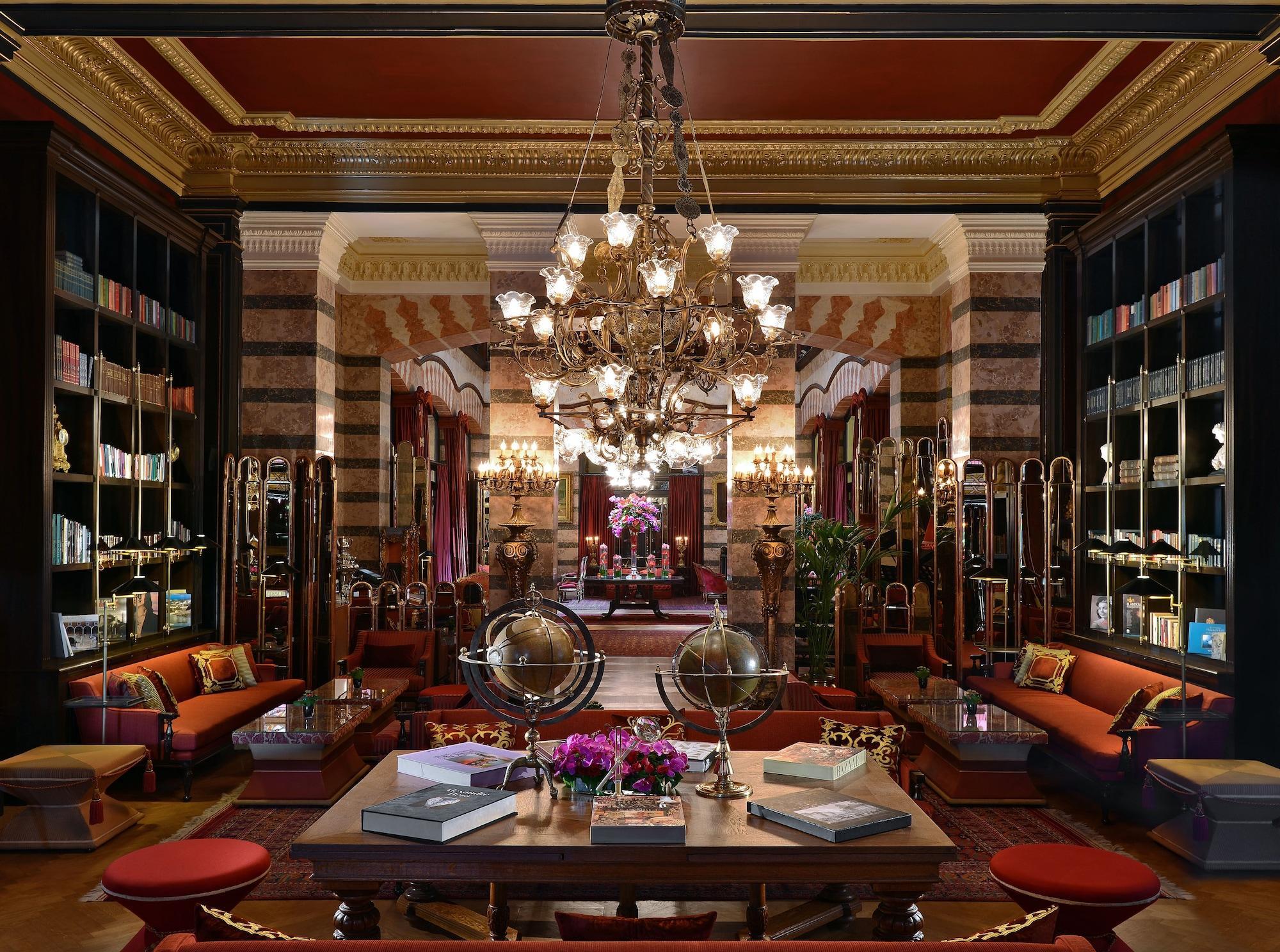 Pera Palace Hotel Provincia di Provincia di Istanbul Esterno foto Library