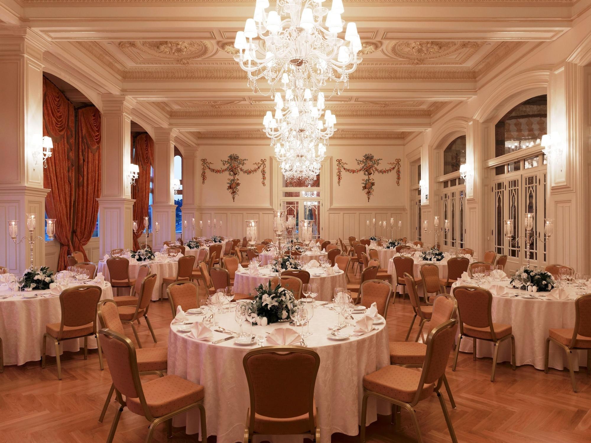 Pera Palace Hotel Provincia di Provincia di Istanbul Esterno foto The ballroom