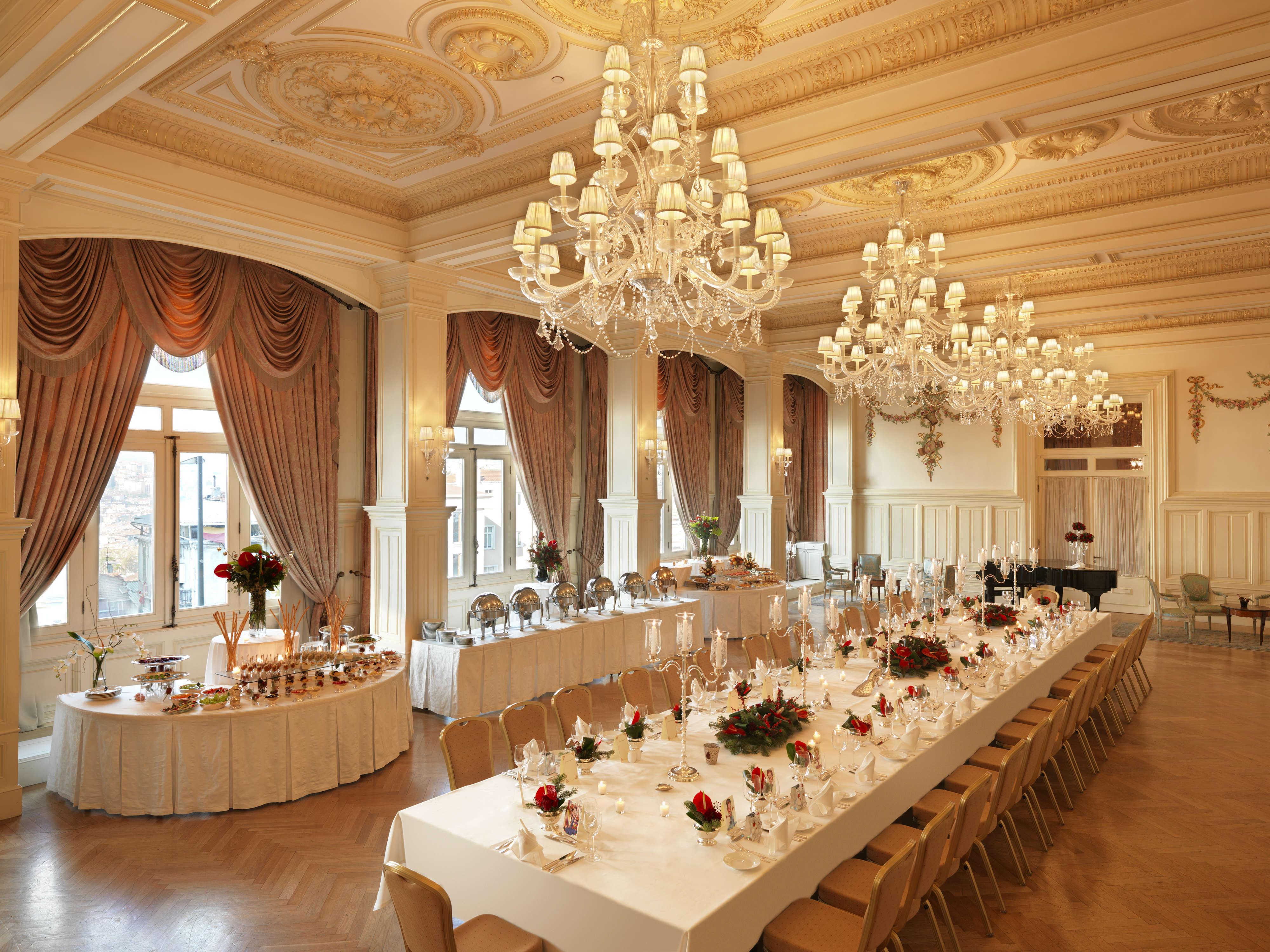 Pera Palace Hotel Provincia di Provincia di Istanbul Esterno foto The ballroom