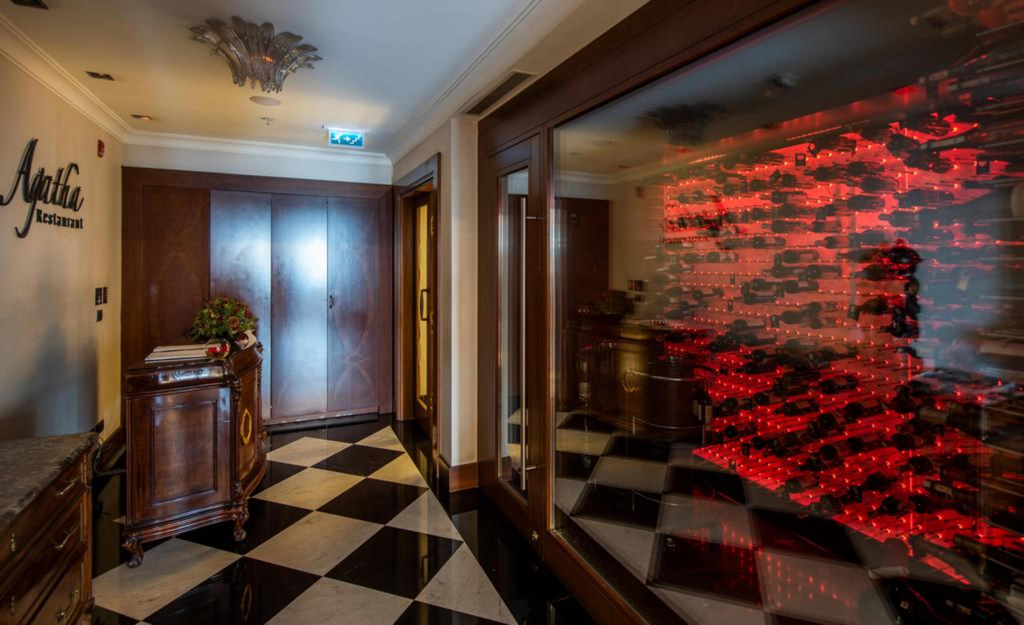 Pera Palace Hotel Provincia di Provincia di Istanbul Esterno foto The lobby of the hotel